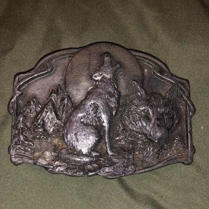 Howling 🐺 belt buckle